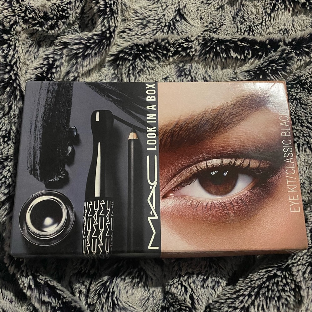 Mac look in a box